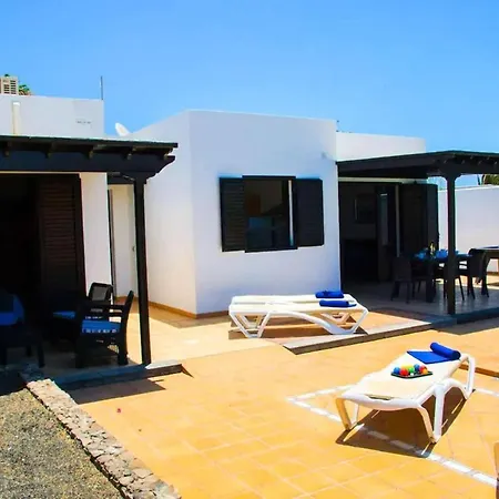 Villa Calamares *